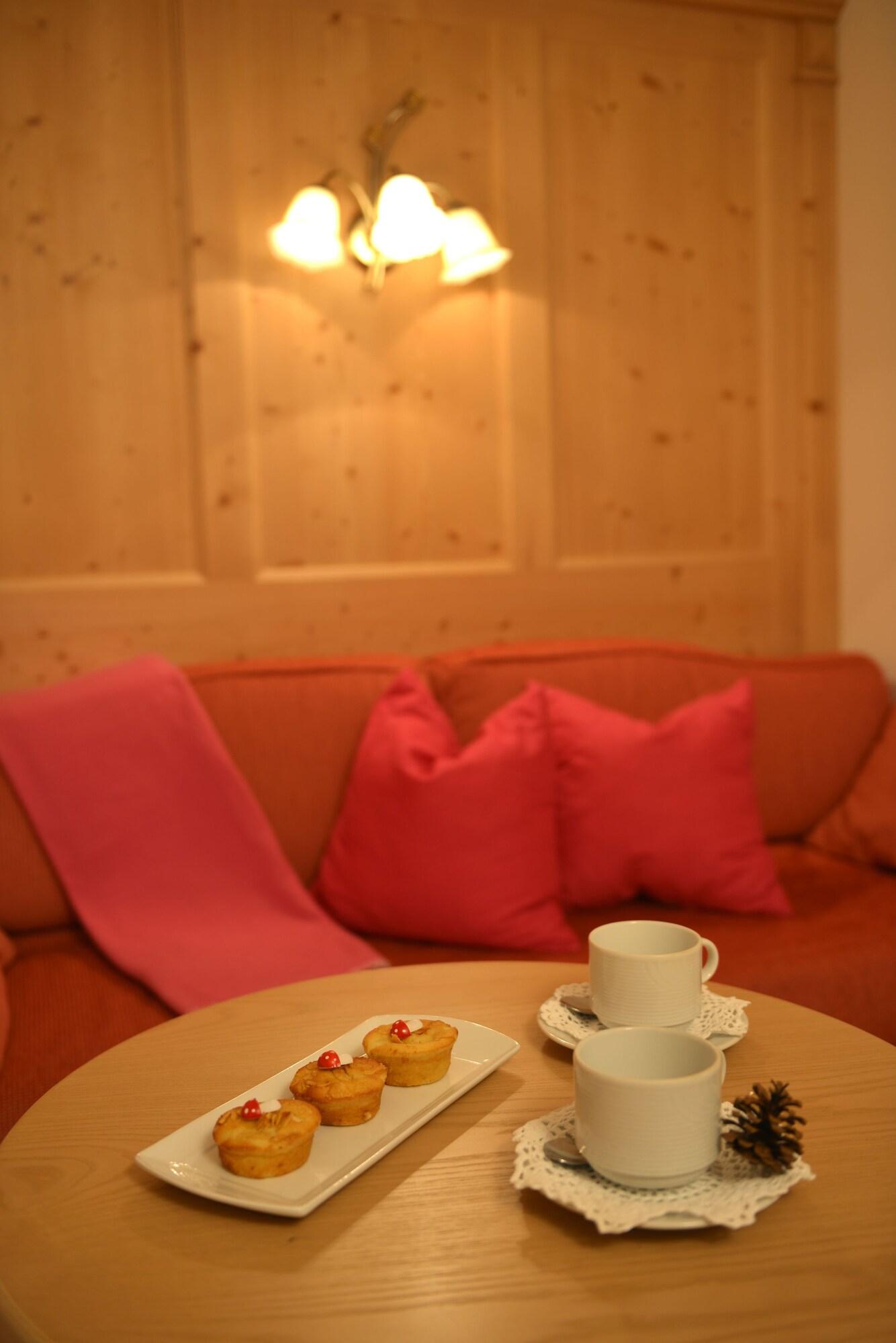 Hotel B&B Andreas Canazei Buitenkant foto