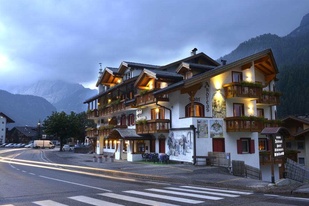 Hotel B&B Andreas Canazei Buitenkant foto