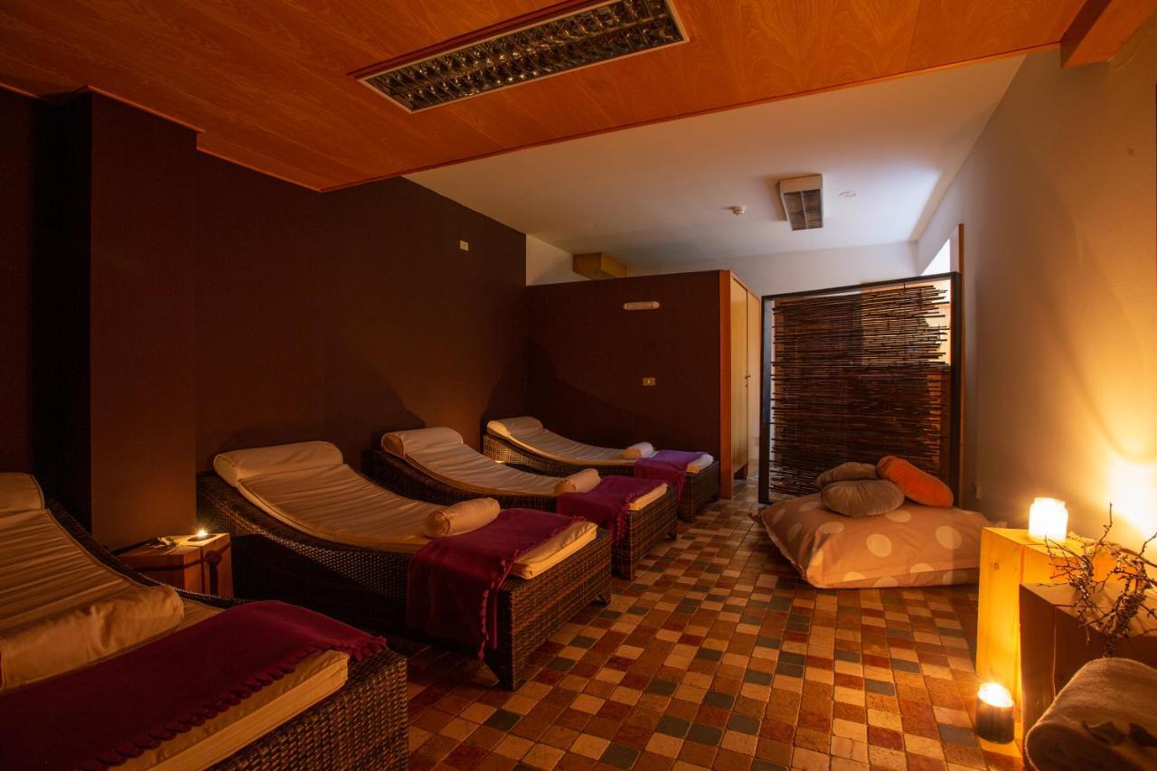 Hotel B&B Andreas Canazei Buitenkant foto