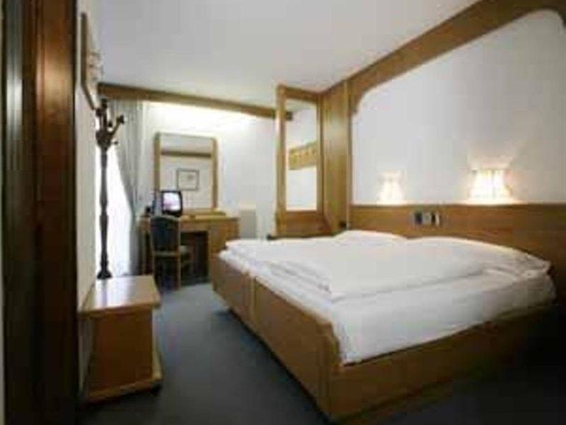 Hotel B&B Andreas Canazei Buitenkant foto